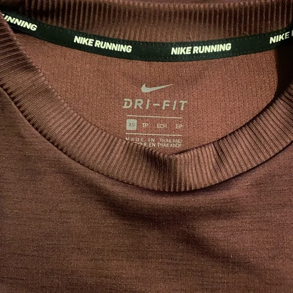 Nike Burgundy Crewneck Top with White Swoosh - Picture 4 of 4